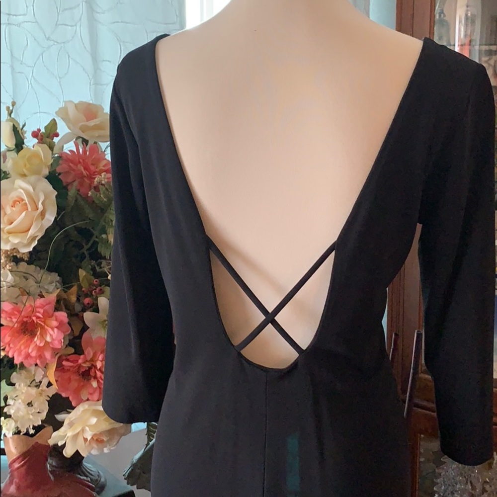 Dress - Picture 3 of 3